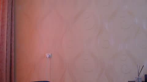 frame_tamer888 online show from 07-23-26, 08:01