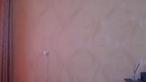 frame_tamer888 online show from 07-27-26, 08:54