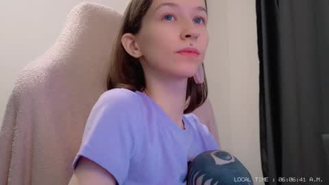 Snapshot of fran_bow chatting on 12-26-24, 03:06 fran_bow online show from 12-26-24, 03:06