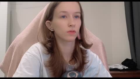 Snapshot of fran_bow chatting on 02-01-25, 12:18 fran_bow online show from 02-01-25, 12:18