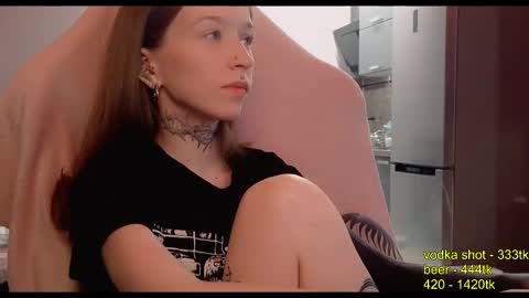 Snapshot of fran_bow chatting on 10-09-25, 08:01 fran_bow online show from 10-09-25, 08:01