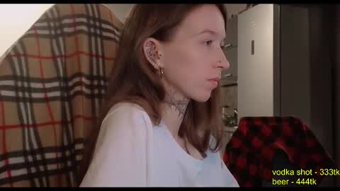 Snapshot of fran_bow chatting on 10-17-25, 03:31 fran_bow online show from 10-17-25, 03:31