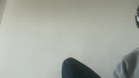 Snapshot of fran_ces chatting on 05-20-26, 03:40 fran_ces online show from 05-20-26, 03:40