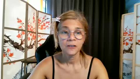 francelune online show from 06-23-26, 07:39