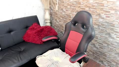          online show from 01-29-25, 04:15