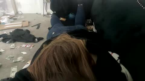 francescafey online show from 12-29-24, 08:55