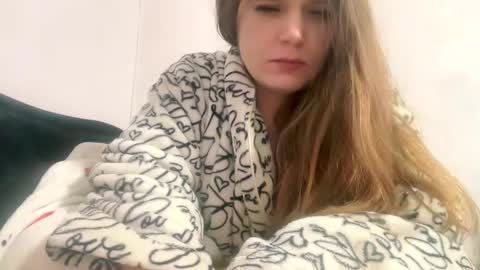 francescafey online show from 01-14-25, 08:31