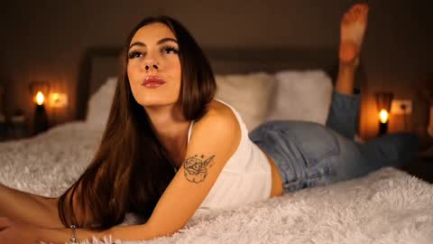 Franci online show from 01-31-25, 04:59