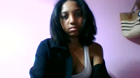 francia333068 online show from 06-22-26, 05:32