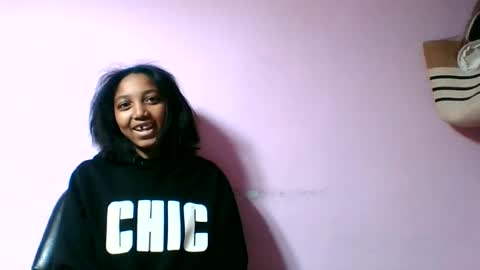 francia333068 online show from 06-24-26, 03:38
