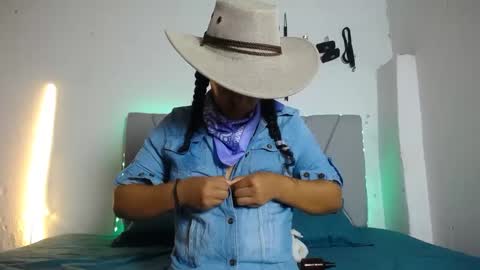 francihot4 online show from 09-13-25, 11:04