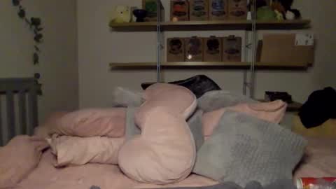 Francis Digby online show from 12-04-24, 11:57