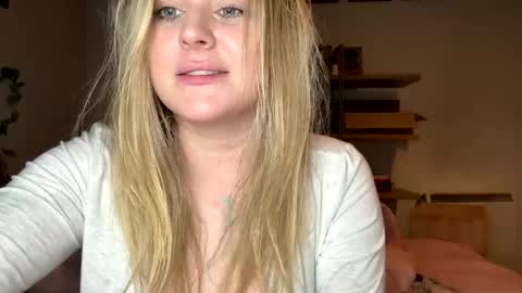 Francis Digby online show from 02-24-25, 01:46