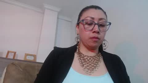 francisca_vera online show from 05-22-26, 07:19