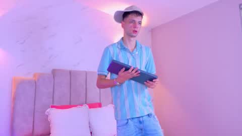 Franco online show from 11-04-25, 08:41