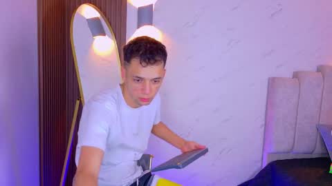 Franco online show from 11-22-25, 11:31