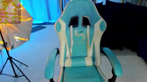 frank online show from 11-21-25, 11:47