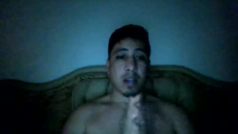 Snapshot of francopizano chatting on 06-17-26, 04:59 Francum online show from 06-17-26, 04:59