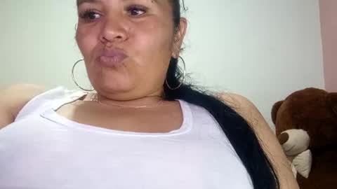 Snapshot of francy_froz chatting on 02-02-26, 05:06 francy froz online show from 02-02-26, 05:06