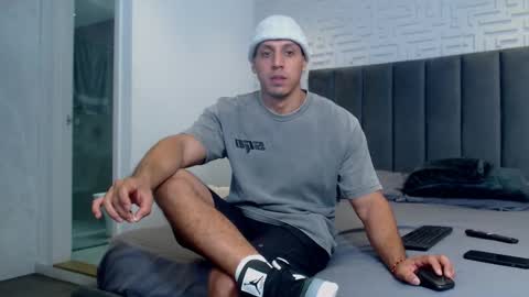 Frank online show from 02-23-25, 02:51