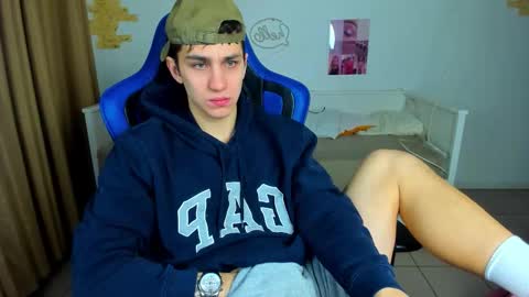 Frank online show from 02-12-26, 05:24