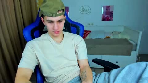 Frank online show from 03-19-26, 05:44