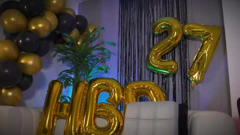 Frank Farrell. Hey remember to give me a thumbs up Ty online show from 04-11-26, 11:20