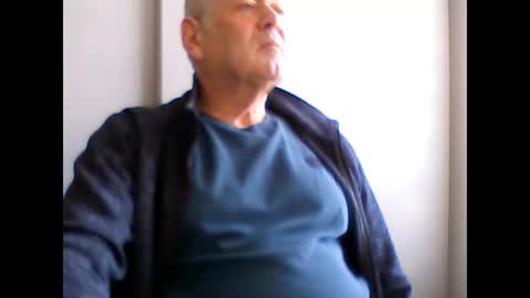 frannkboy61 online show from 03-22-26, 01:47