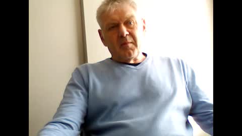 frannkboy61 online show from 04-06-26, 09:10