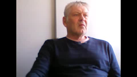 frannkboy61 online show from 04-21-26, 12:00