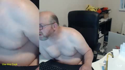 Snapshot of fransje_ chatting on 04-04-26, 05:06 Fransje online show from 04-04-26, 05:06