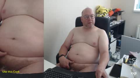 Snapshot of fransje_ chatting on 05-16-26, 06:43 Fransje online show from 05-16-26, 06:43