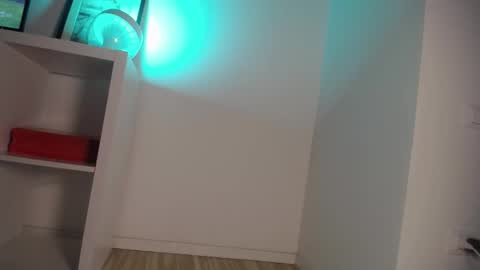 Snapshot of frasalv chatting on 02-20-26, 07:58 francescosal online show from 02-20-26, 07:58