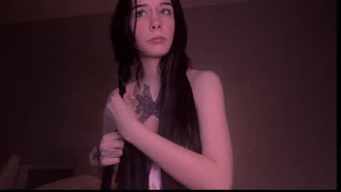 Snapshot of frau_basted chatting on 02-03-25, 03:27 mistress Bastet and mintcola online show from 02-03-25, 03:27