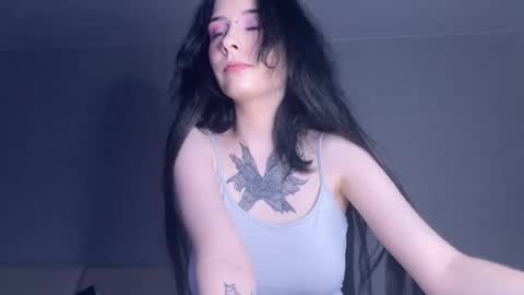 Snapshot of frau_basted chatting on 02-08-25, 03:10 mistress Bastet and mintcola online show from 02-08-25, 03:10