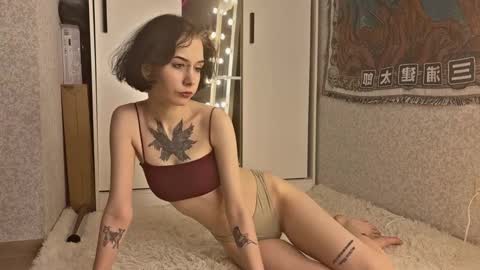 Snapshot of frau_basted chatting on 10-06-25, 11:46 mistress Bastet and mintcola online show from 10-06-25, 11:46