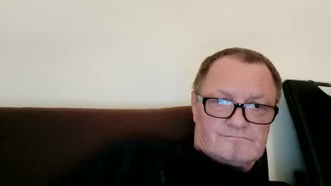 Wolfi online show from 04-07-26, 06:25