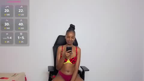 Nessa-Independent model online show from 04-21-26, 10:12