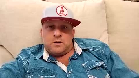 Snapshot of freakpopsickle69 chatting on 10-05-25, 04:49 poundyouout1969 online show from 10-05-25, 04:49