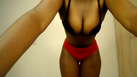 Snapshot of freaky_ass chatting on 06-14-26, 11:45 Berry online show from 06-14-26, 11:45