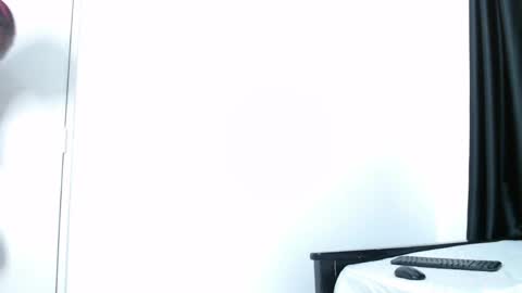 Snapshot of freaky_bunnies chatting on 04-18-26, 07:58 freaky_bunnies online show from 04-18-26, 07:58