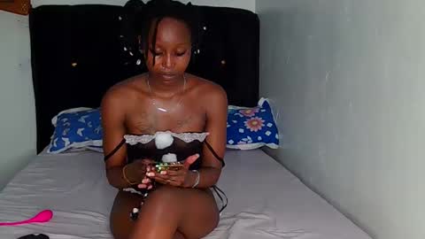 Snapshot of freaky_shyy chatting on 01-09-26, 10:40 freaky-shazy online show from 01-09-26, 10:40