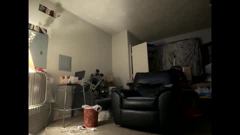 Freakybubba online show from 09-17-25, 04:52