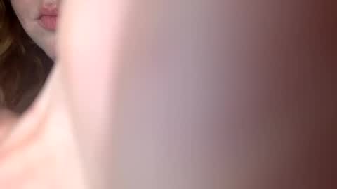 Snapshot of freckledfreaks chatting on 02-08-25, 08:31 Me Myself Irene online show from 02-08-25, 08:31