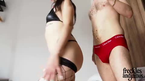 Snapshot of frecklesandjames chatting on 07-19-26, 02:21 frecklesandjames online show from 07-19-26, 02:21