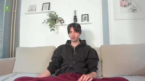 Freddie online show from 04-22-26, 05:43