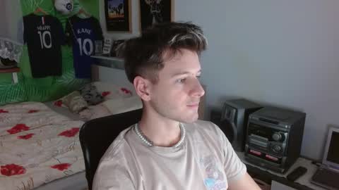 Frederick Perin online show from 02-25-26, 02:16