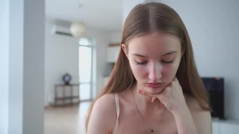 Amy online show from 09-13-25, 04:45