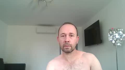 Snapshot of fredodu41 chatting on 11-11-25, 10:48 fredodu41 online show from 11-11-25, 10:48