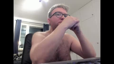 Fredrik online show from 01-12-25, 05:54